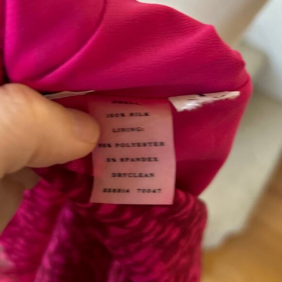 Ann Taylor Hot Pink Silk Tie Dye Ruffle Front Sleeveless Tank Top Blouse - Picture 5 of 8